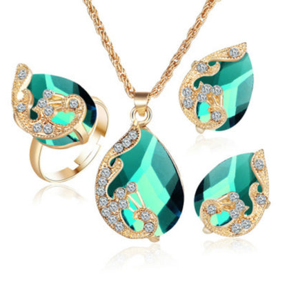 Enchanté Brilliance: Rhinestone Elegance Necklace Earrings Set